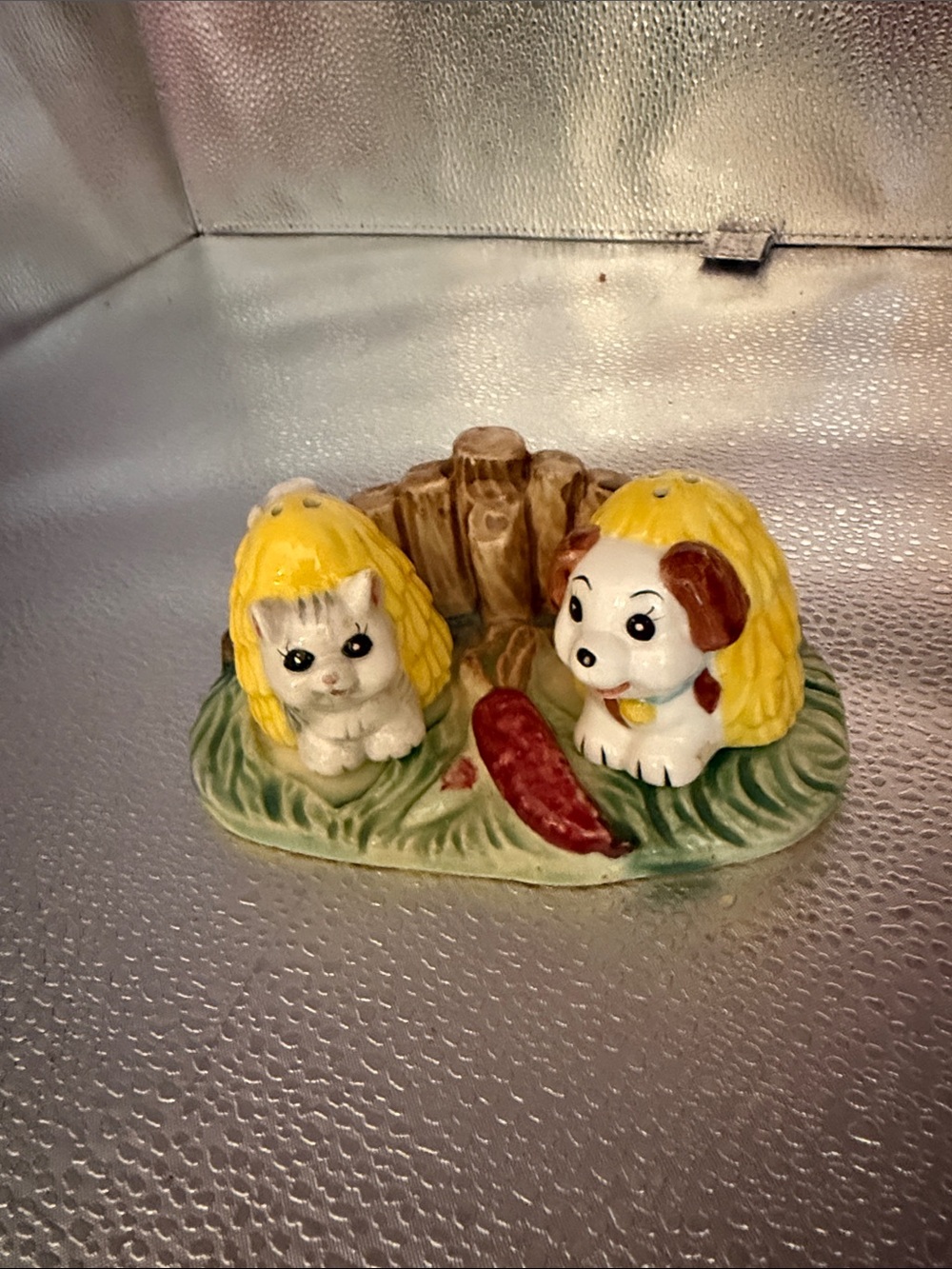 Vintage Ceramic Kitty and Puppy Salt & Pepper Shakers